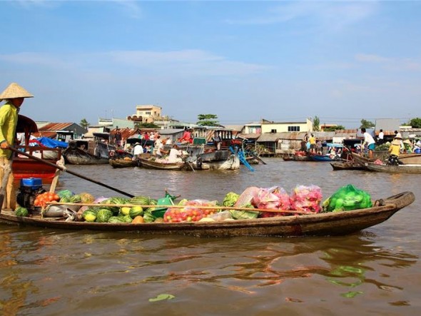 Cai Rang Floating Market / Daily departure